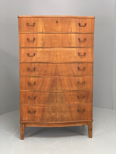 Vintage 1950s walnut - walnut, tallboy