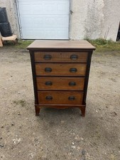 Victorian Chest of Drawers /