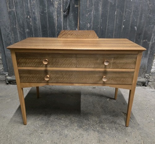 Walnut mid century retro - mid,