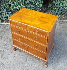 QUEEN ANNE BURR WALNUT CHEST