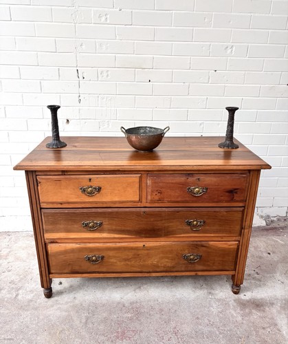 Lovely low chest - lovely,